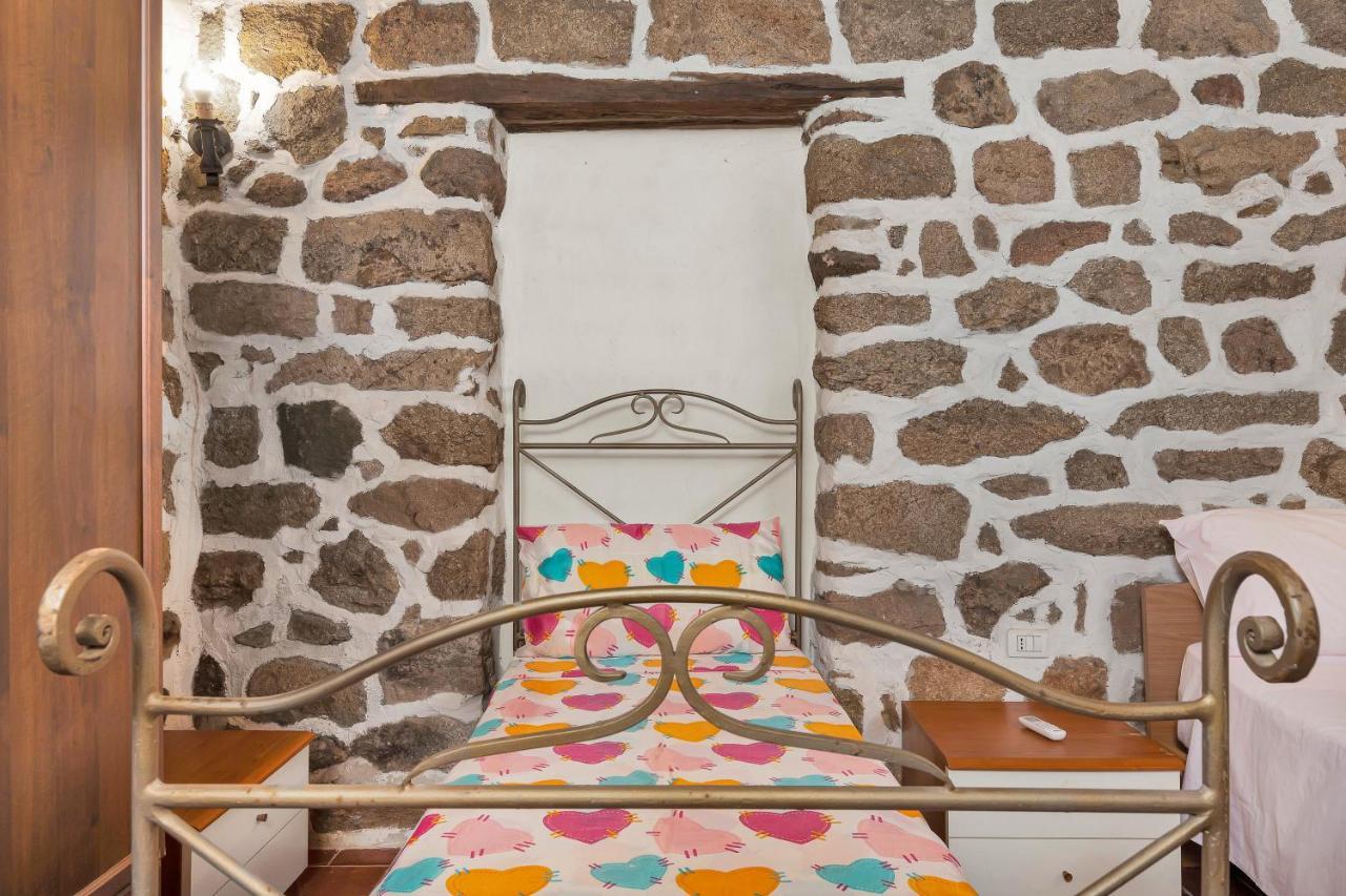Casettina Loiri Porto San Paolo 外观 照片