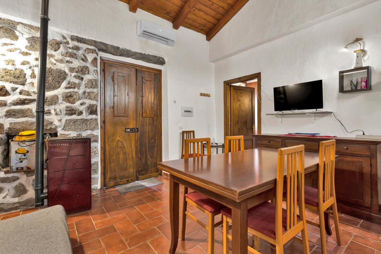 Casettina Loiri Porto San Paolo 外观 照片