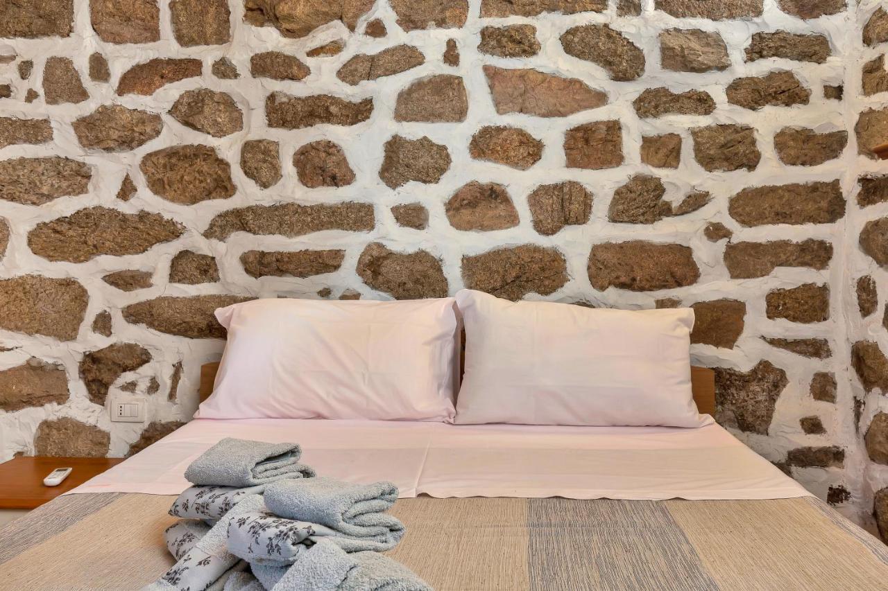 Casettina Loiri Porto San Paolo 外观 照片